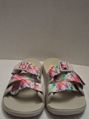 Chaco Chillo Size 7 Women's Tie-dye Sandal/Slipper With Adjustable Strap.